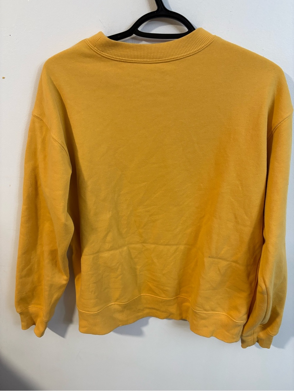 Disney The Lion King Graphic Crewneck Sweater - Yellow size medium - Picture 5 of 5